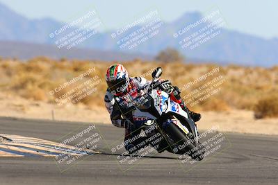 media/Feb-12-2022-SoCal Trackdays (Sat) [[3b21b94a56]]/Turn 16 (125pm)/